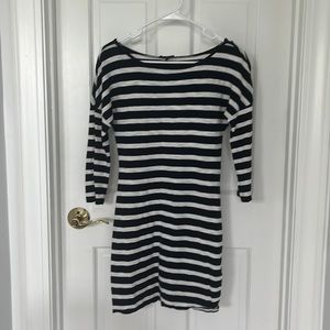 Express XS 3/4 sleeve Midi Dress